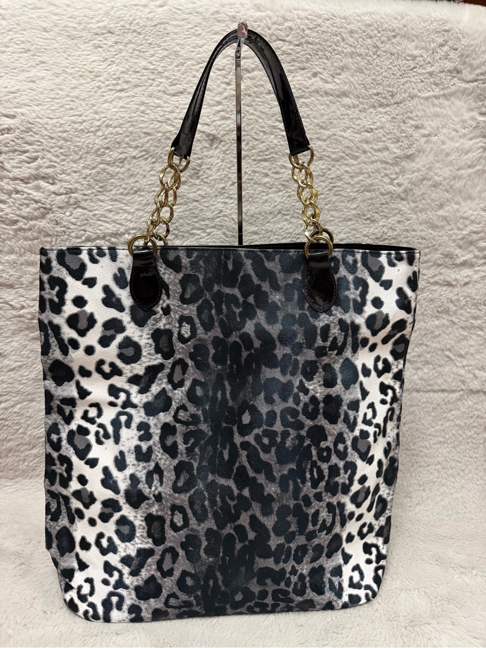 Elizabeth Arden Black & White Leopard-Print Tote with Gold Chain Handles
